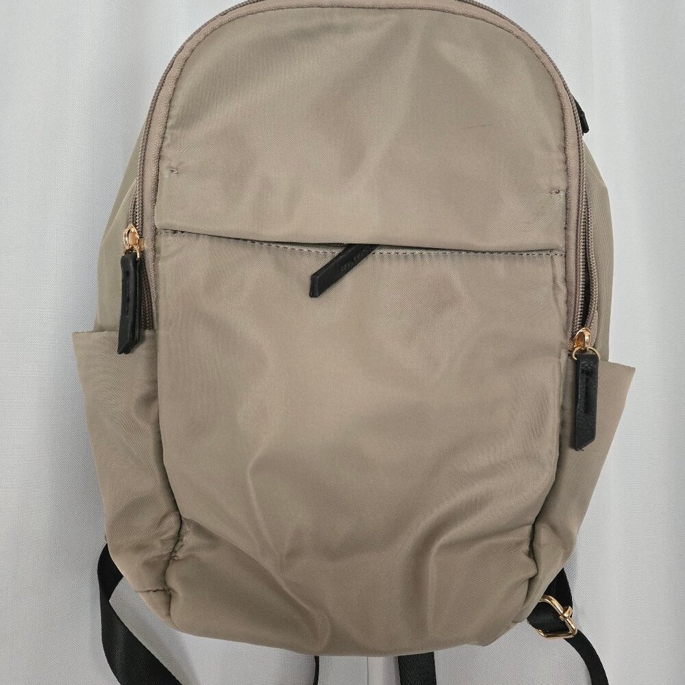 NWT - small gray backpack